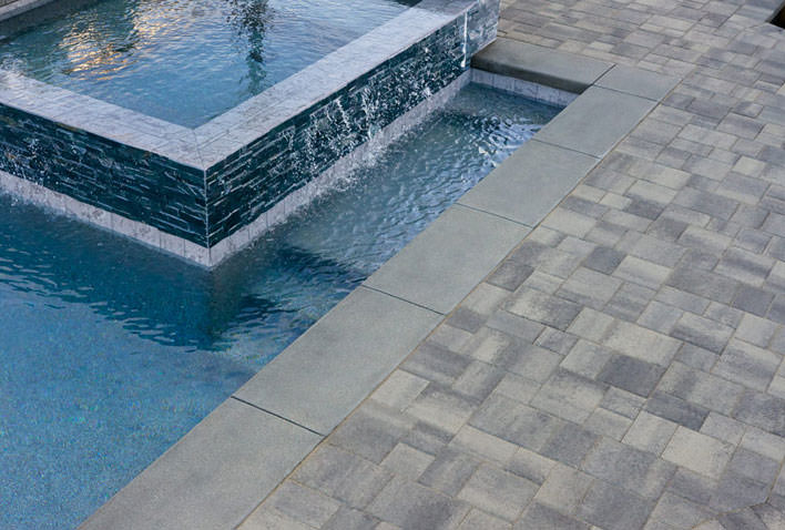 Angelus Courtyard combo pool deck