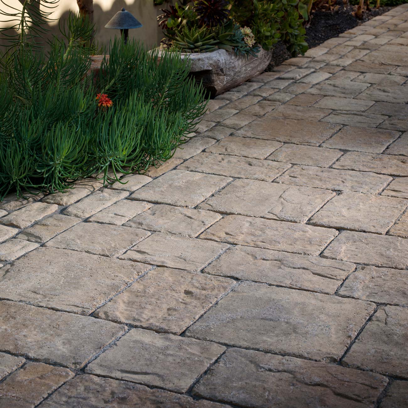 Belgard Mega Lafitt Pavers